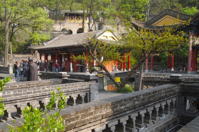 Gardens & pavilions at Huaqing Hot Springs