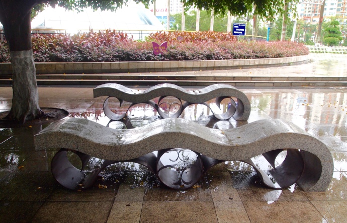 benches at Beibuwan Square